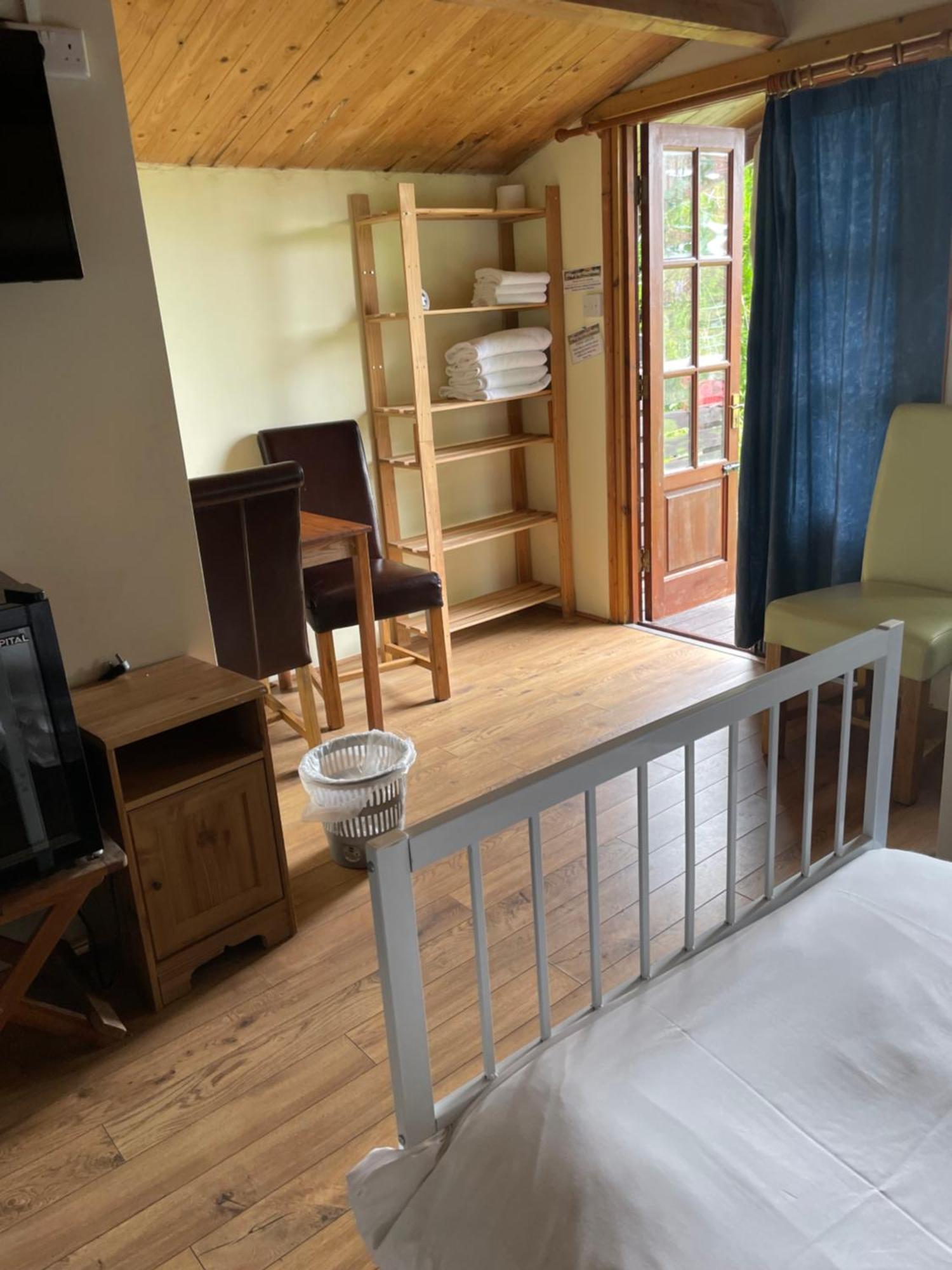 Bridge Farm Guesthouse Rooms Dundry Ngoại thất bức ảnh