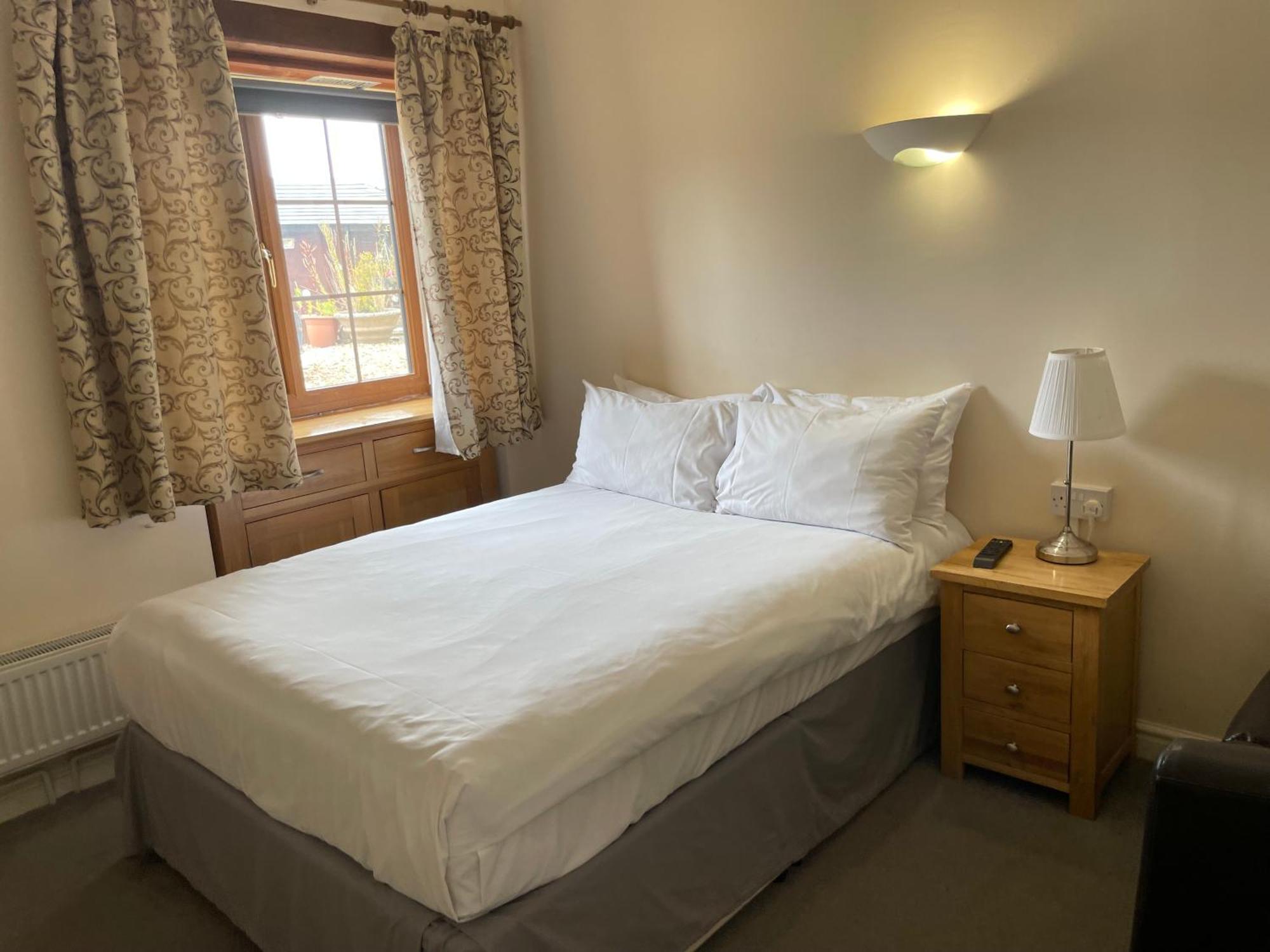 Bridge Farm Guesthouse Rooms Dundry Ngoại thất bức ảnh