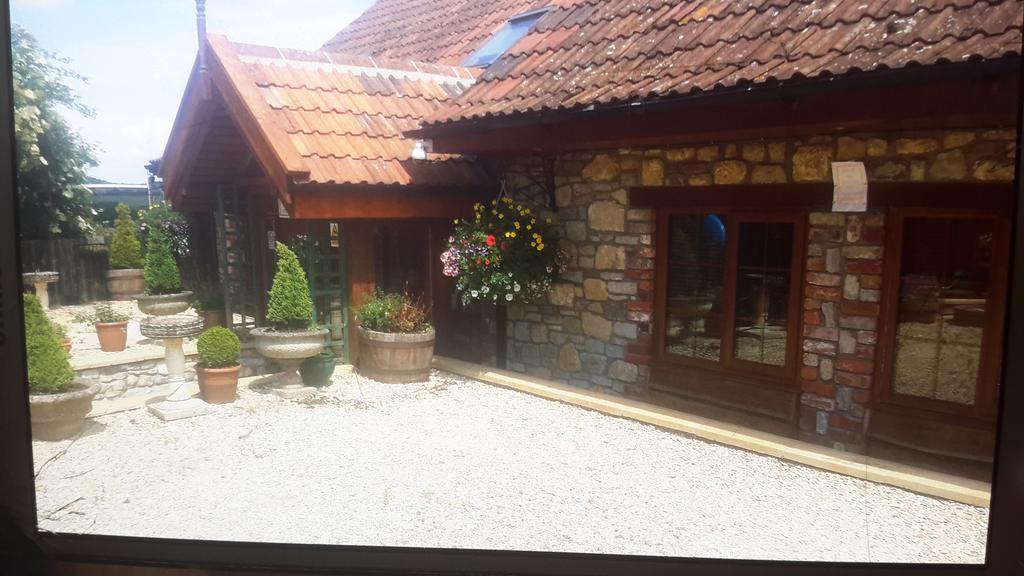 Bridge Farm Guesthouse Rooms Dundry Ngoại thất bức ảnh